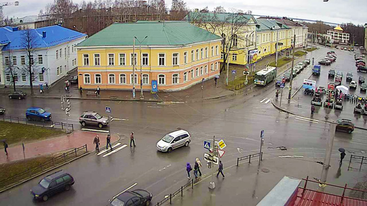 Перекрёсток Карла Маркса - Правды
